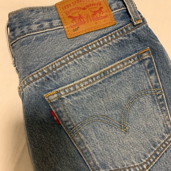 501 Levi jeans - Picture 4 of 9